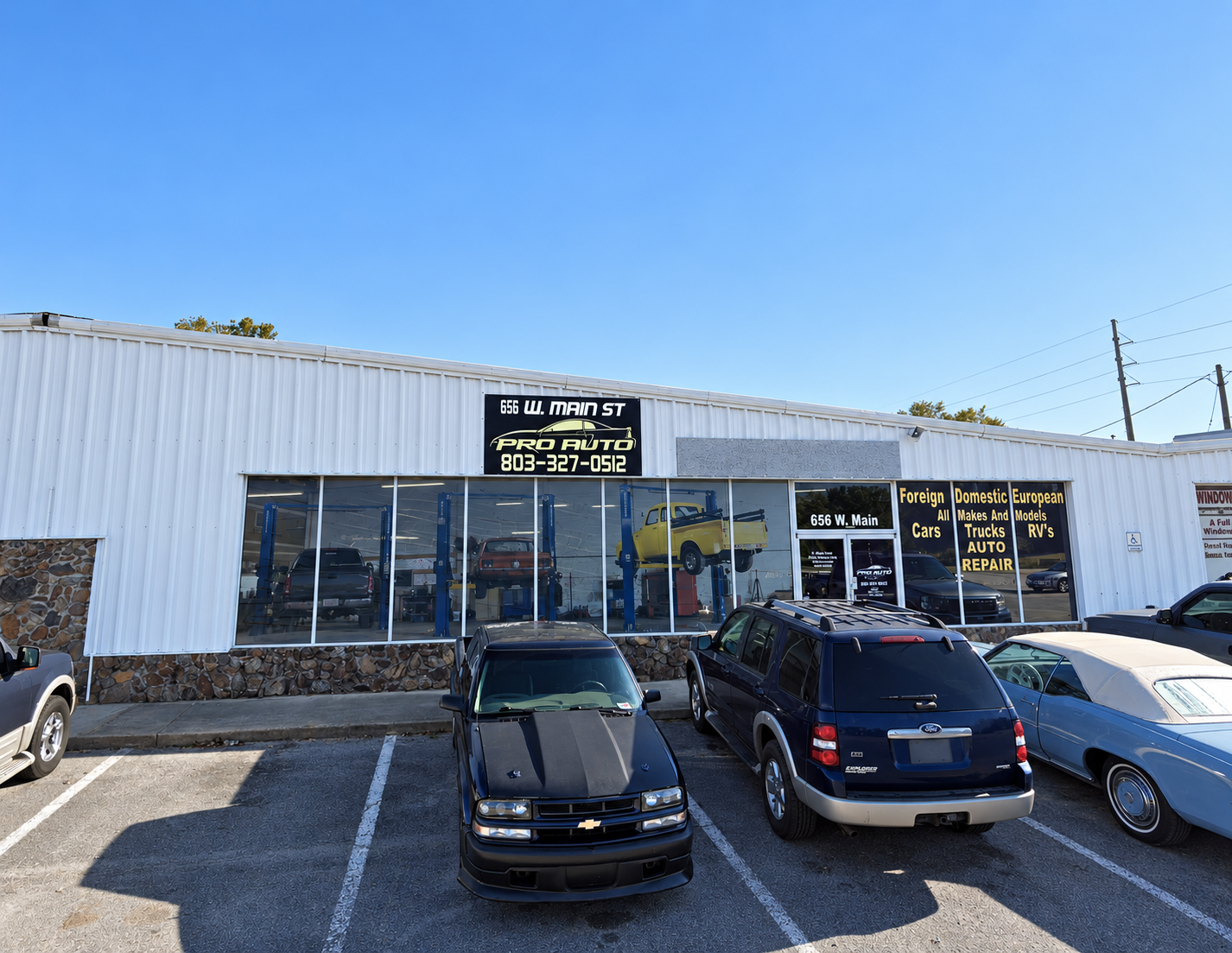 Exterior of Pro Auto Shop at 656 W Main Street in Rock Hill